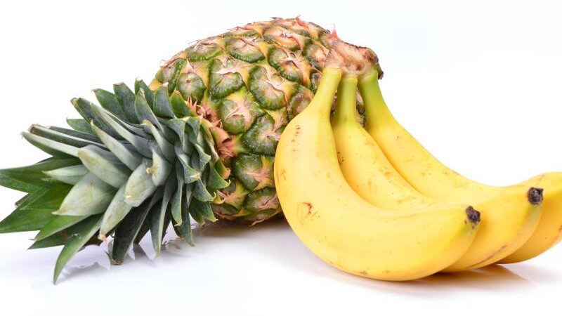 LJEPOTA SE GRADI IZNUTRA: Jedite ananas i imat ćete lijepu kožu, banana smanjuje podočnjake!